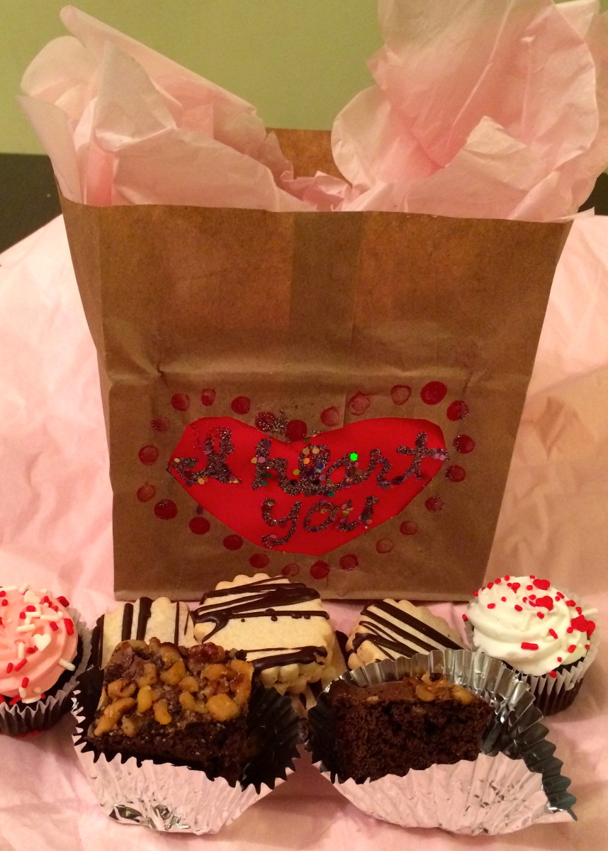 Valentine's Day Gift Ideas and a Giveaway #bakerybecause