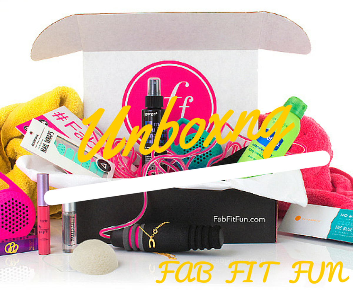Unboxing Summer Fab Fit Fun MomTrendsMomTrends
