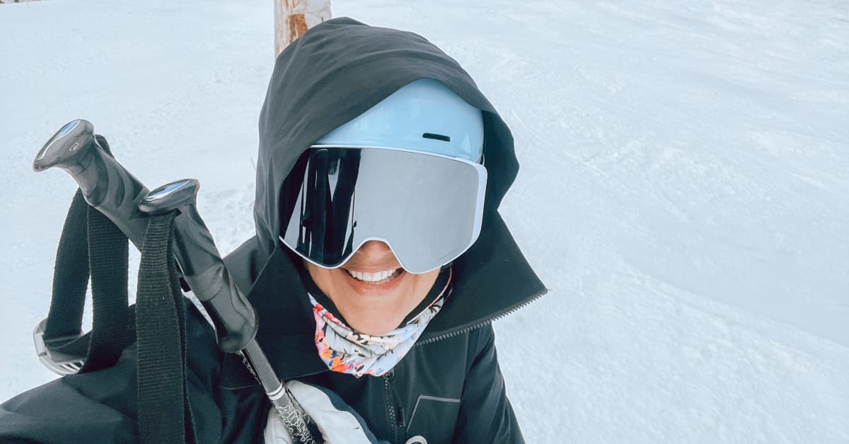 Low Light Goggle Lenses for Skiing MomTrends