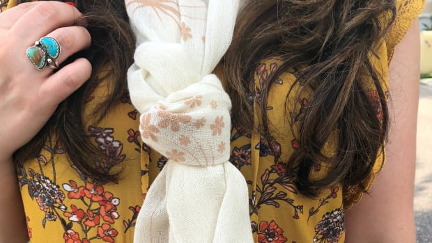 alpaca fiber scarf