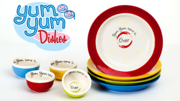 Yum_Yum_Dish_Bowls_9Plate-w-logo