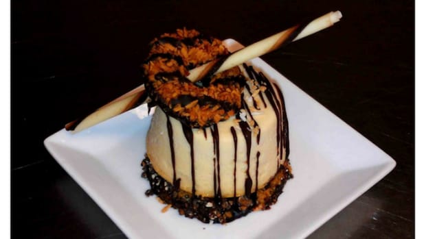 Sandpearl Resort Samoa Cheesecake with Girl Scout Cookies