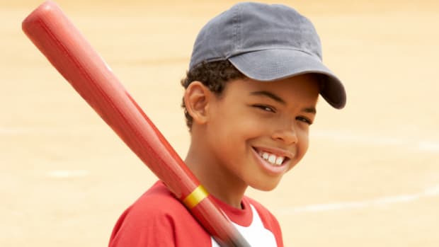HOW TO HELP YOUR YOUNG ATHLETE SUCCEED