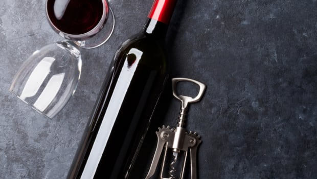 3 Thanksgiving Wines To Bring