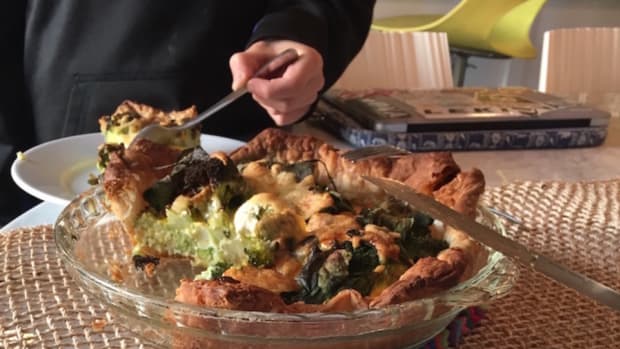Meat-Free Recipes: Cheese and Broccoli Quiche