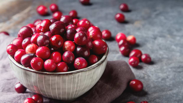 4 Delicious Ways to Use Fresh Cranberrie