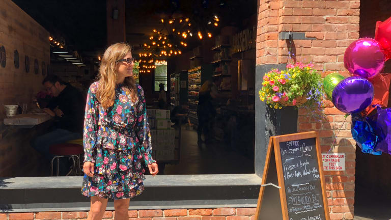 Pretty Long-Sleeve Summer Dress