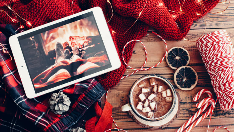 Momtrends' Guide to Holiday Chick Flicks