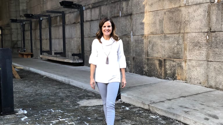mom jeggings