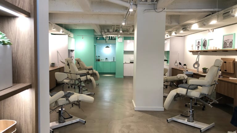 Checking out Face Haus facial bar for spa facials at a great price