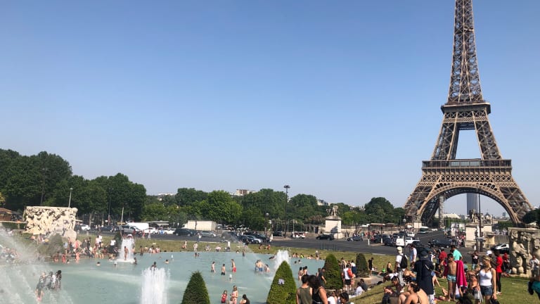 Momtrends Guide to Paris