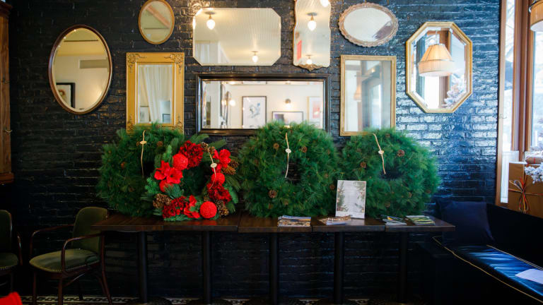 Celebrating Friendships and Spreading Joy #MTHoliday