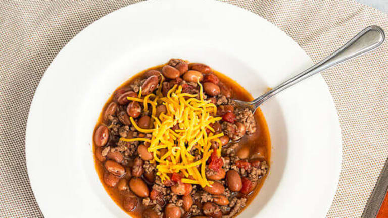 15 No Fail Chili Recipes For Your Super Bowl Party