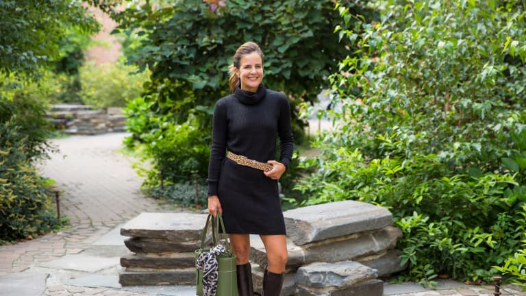 Holiday Fashion Ideas for Moms