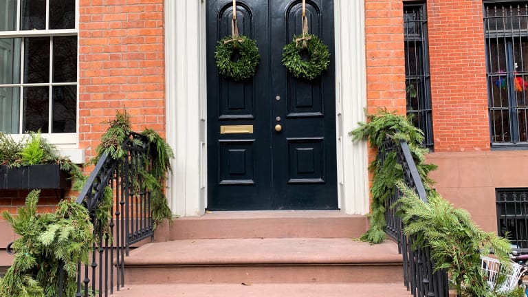 Understated (and Easy!) Holiday Decorating