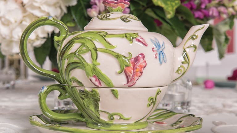 Fuss-Free Ways to Use Vintage China