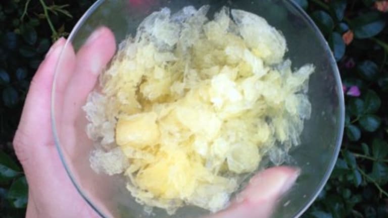 Try This Recipe for Frozen Prosecco Ice Cubes
