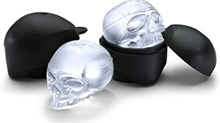 3 Ways to Spookify Any Drink for Halloween