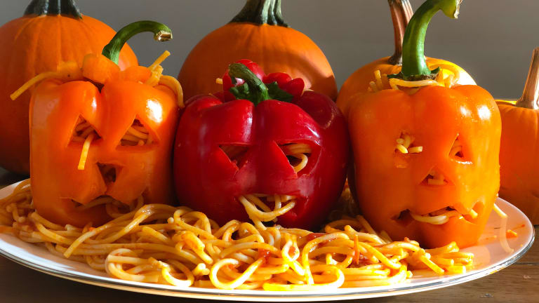 Halloween Dinner Idea: Leaking Jack-o-Lantern Spaghetti Brains