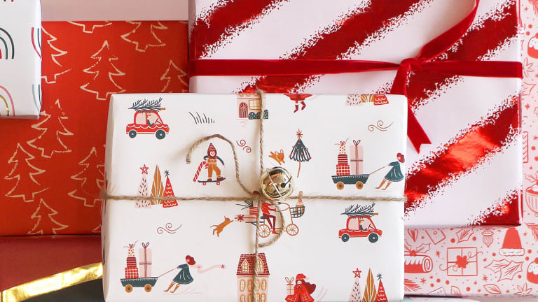 Personalized Gifts We Love for the Holidays