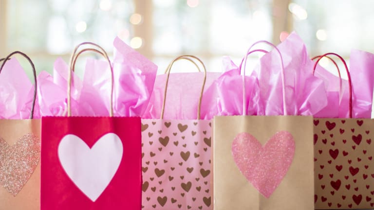 Valentine's Day Gifts for Skiers and Riders