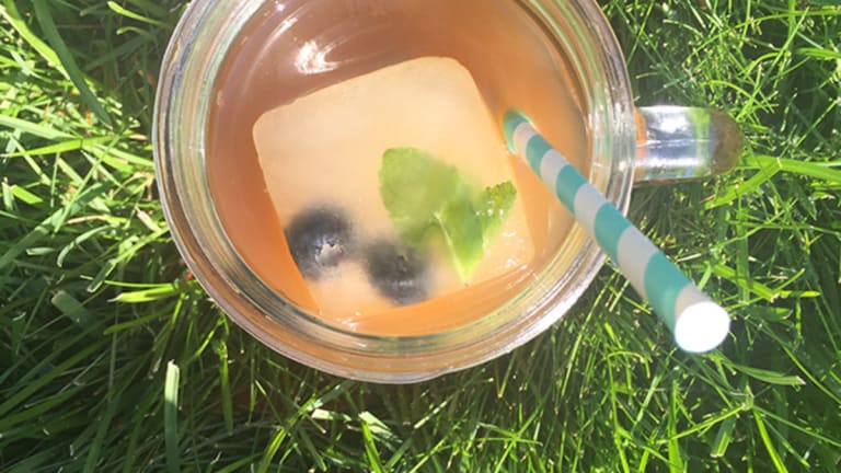 The Ultimate Summer Iced Tea Mocktail