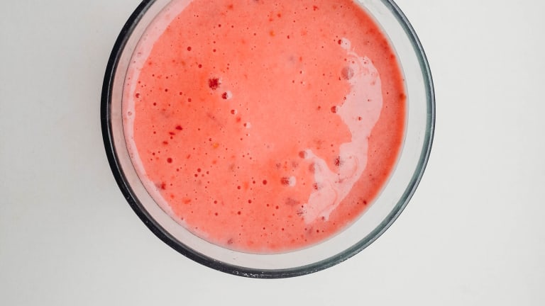 Simple and Yummy Double-Berry Morning Smoothie Recipe