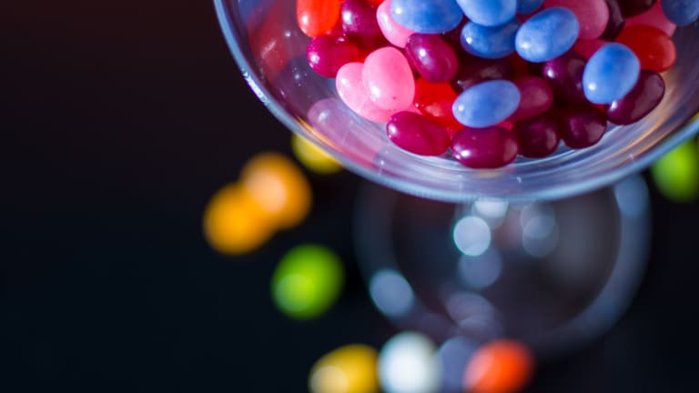 The Jellybeantini: A Super-Sweet Easter Cocktail