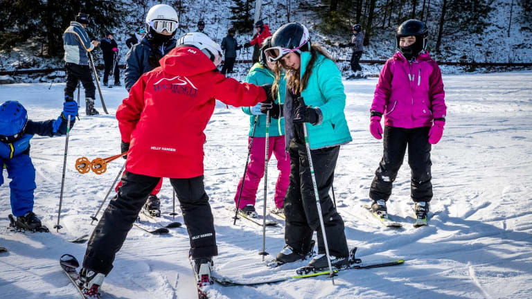 Where Families Can Learn to Ski Near Boston