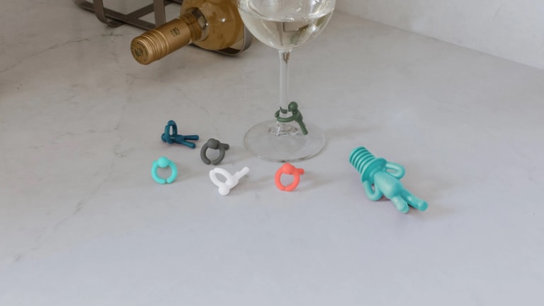 How to Keep Track of Your Wine Glass with Glass Charms