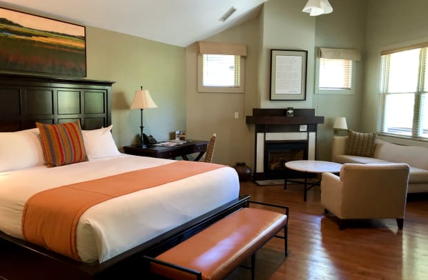 Emerson Resort Inn Rooms
