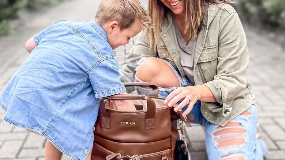 Diaper Bags for the Modern Mom + Lily Jade Diaper Bag Review