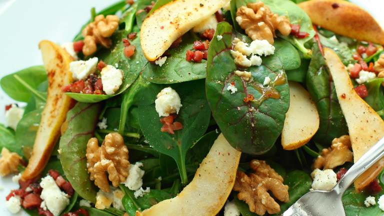 How to Make the Perfect Salad