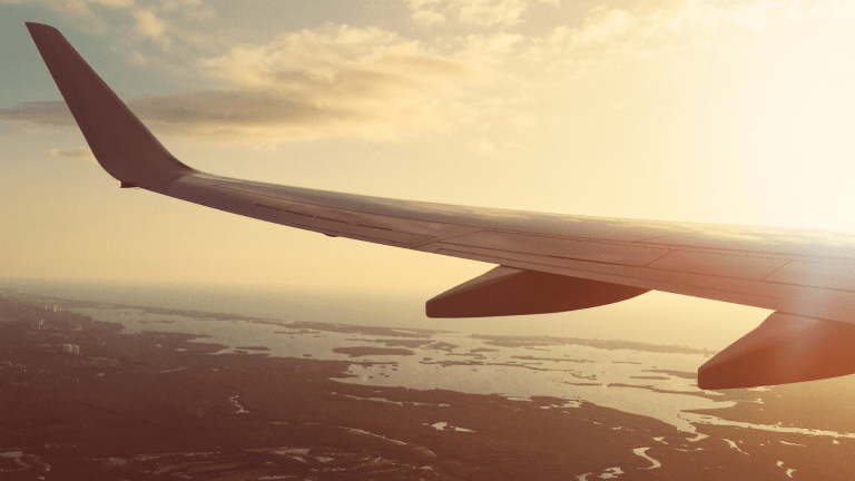 How to Ease Your Fear of Flying