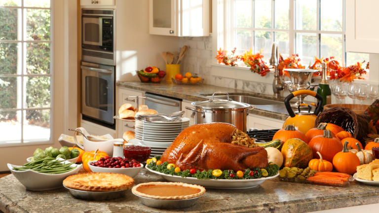 How to Get Your Kitchen Organized for the Holiday Cooking Season