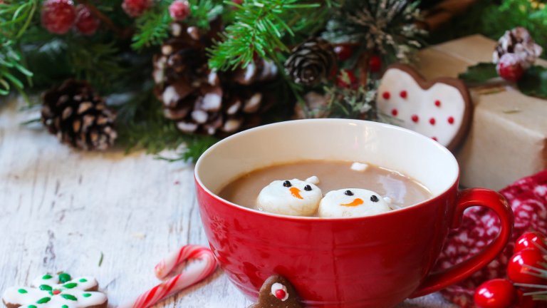 Giftable Amaretto Hot Cocoa Recipe
