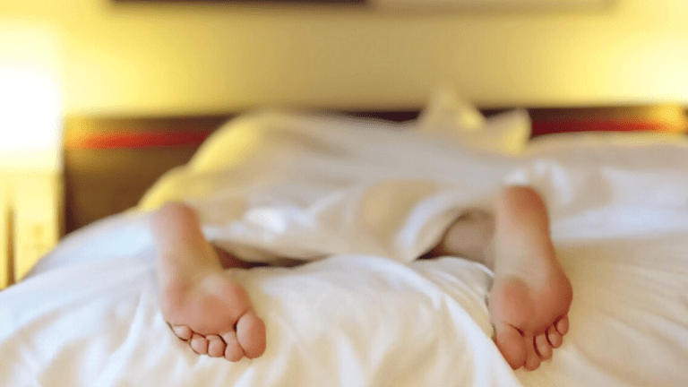 Why You Need to Go to Bed Earlier