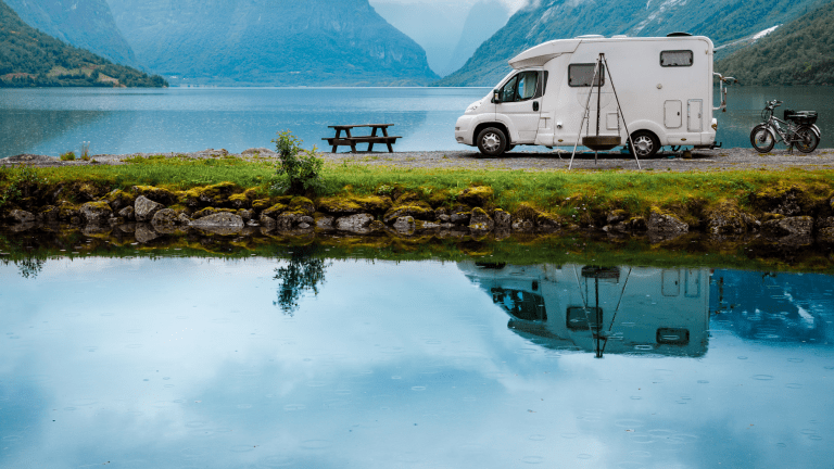 How to Safely Plan Your Summer Vacation