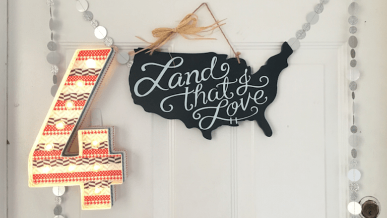 Throw a Crafty 4th of July Party