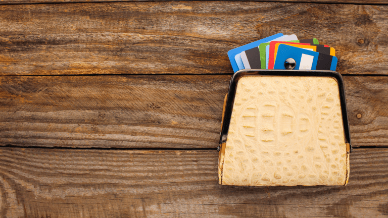 Six Tips to Protect Your Credit During Holiday Shopping