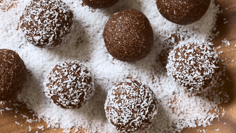How to Make Peppermint Chocolate Truffles