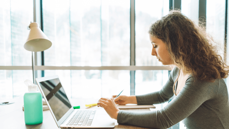 How to Get Started with Writing College Application Essays