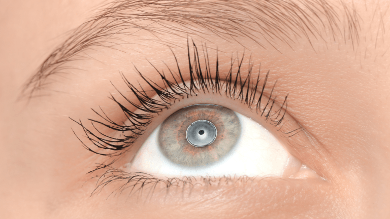 Beyond Mascara: 4 Ways to Get Longer Lashes
