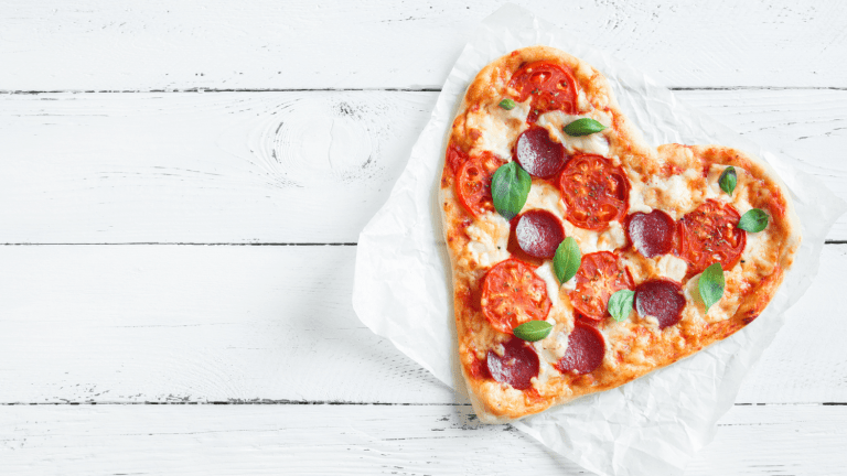 We HEART Pizza!