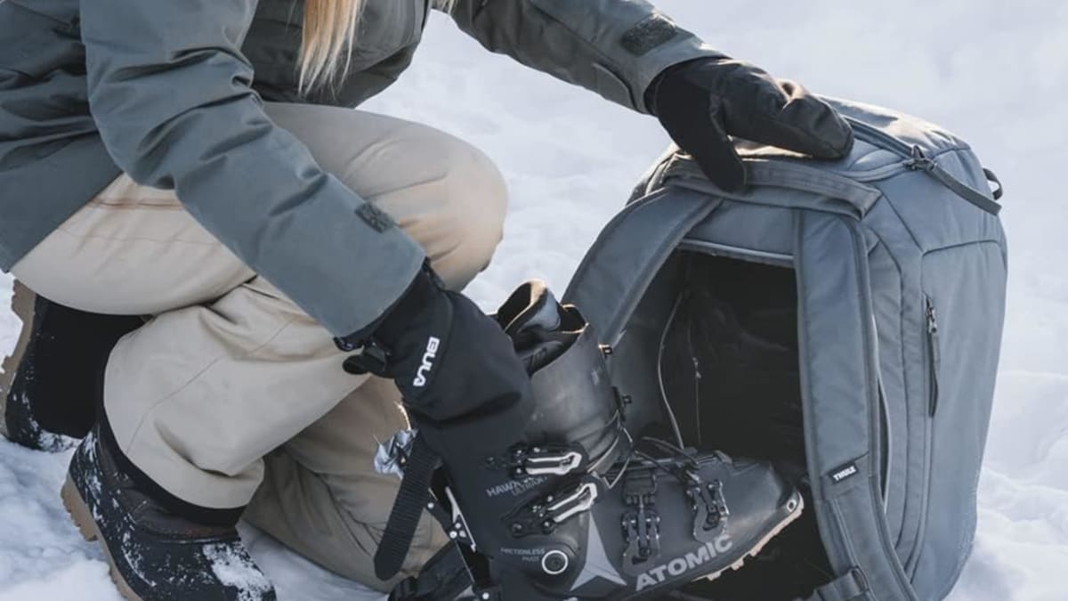 Outdoormaster ski hotsell boot bag