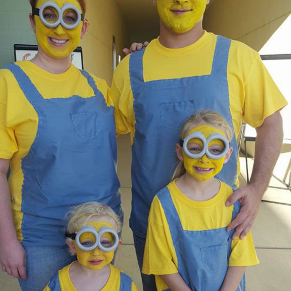 minion outfit