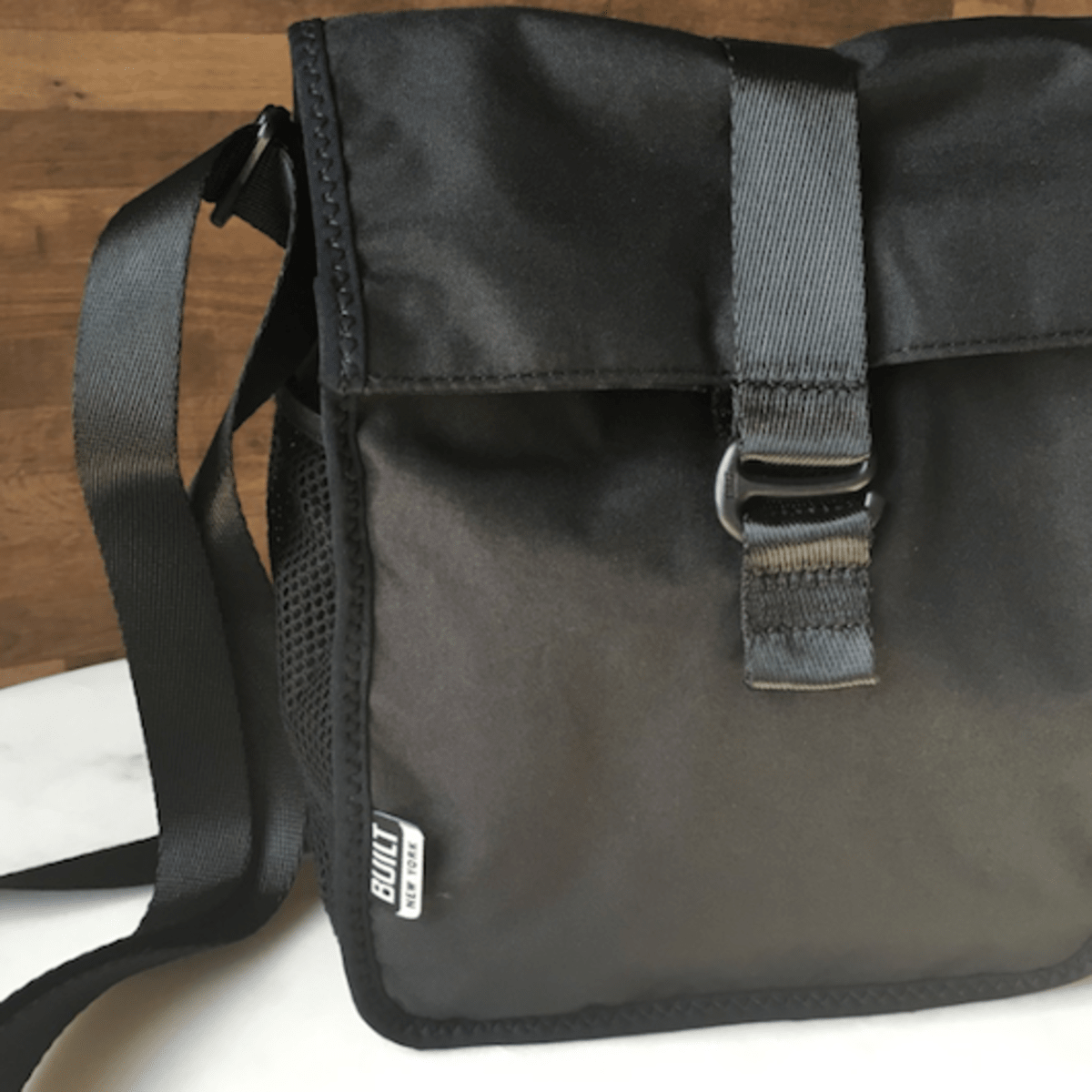 built crosstown lunch bag