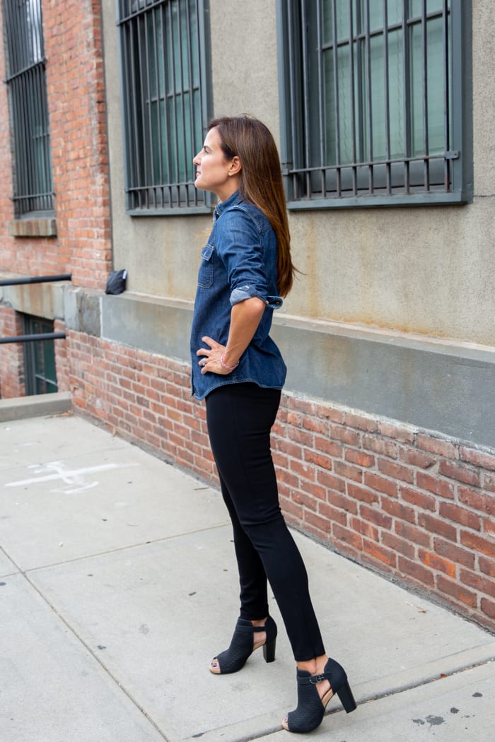 How to Style and Wear Leggings - MomTrends