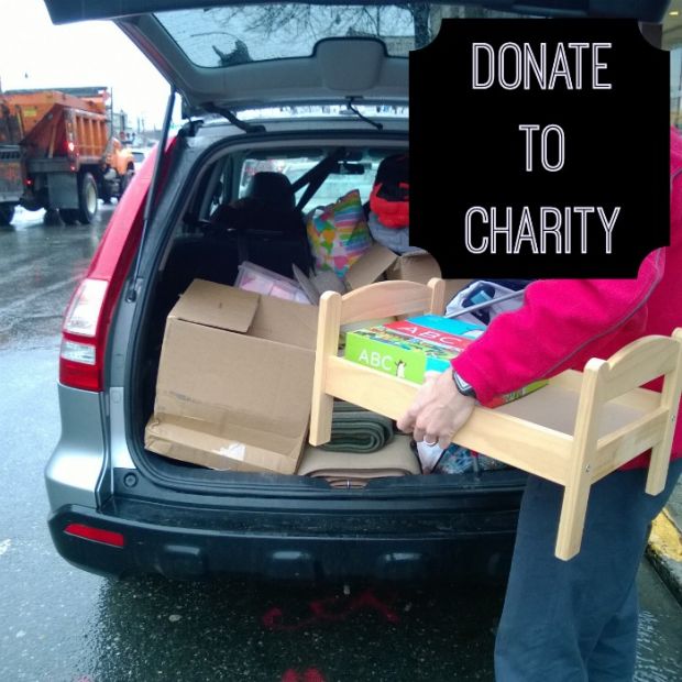 donate to charity instead of christmas presents