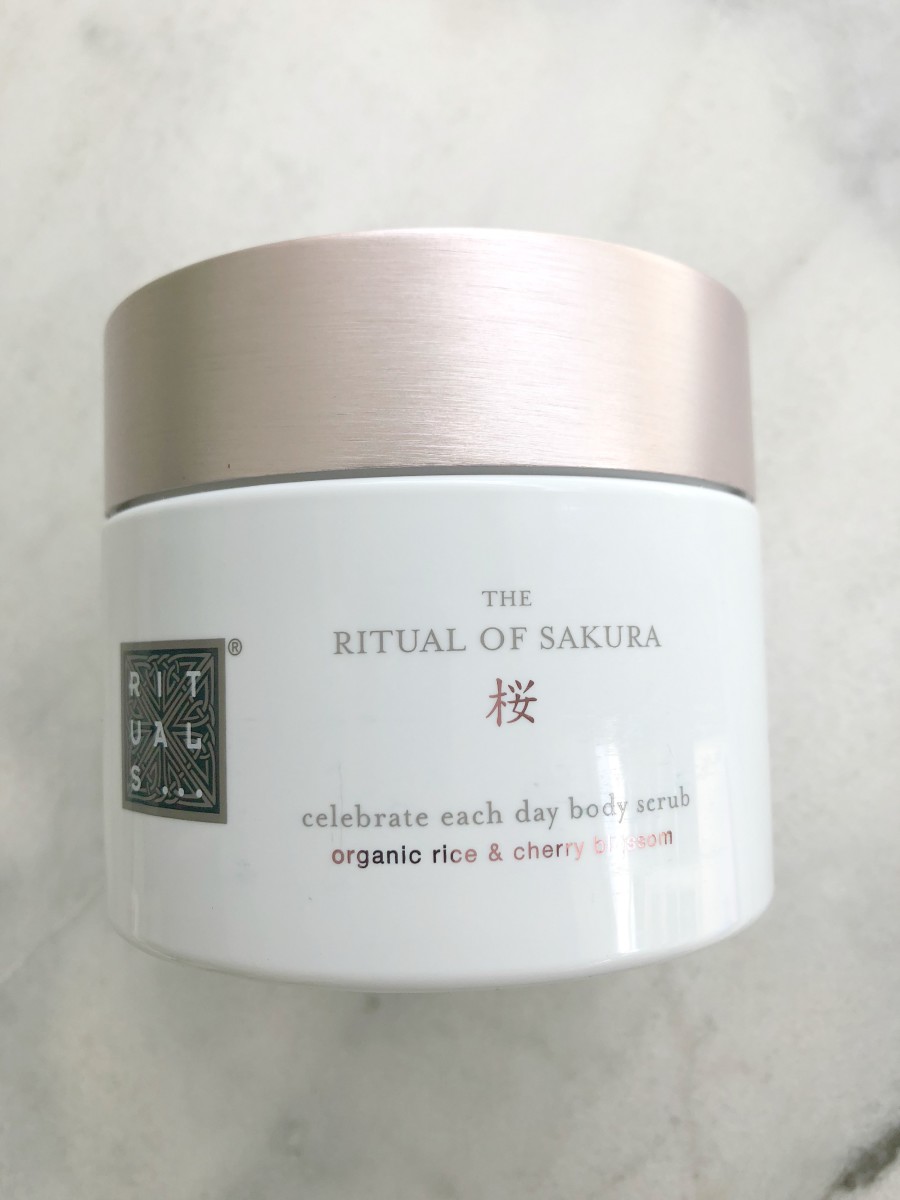 the ritual of sakura body scrub